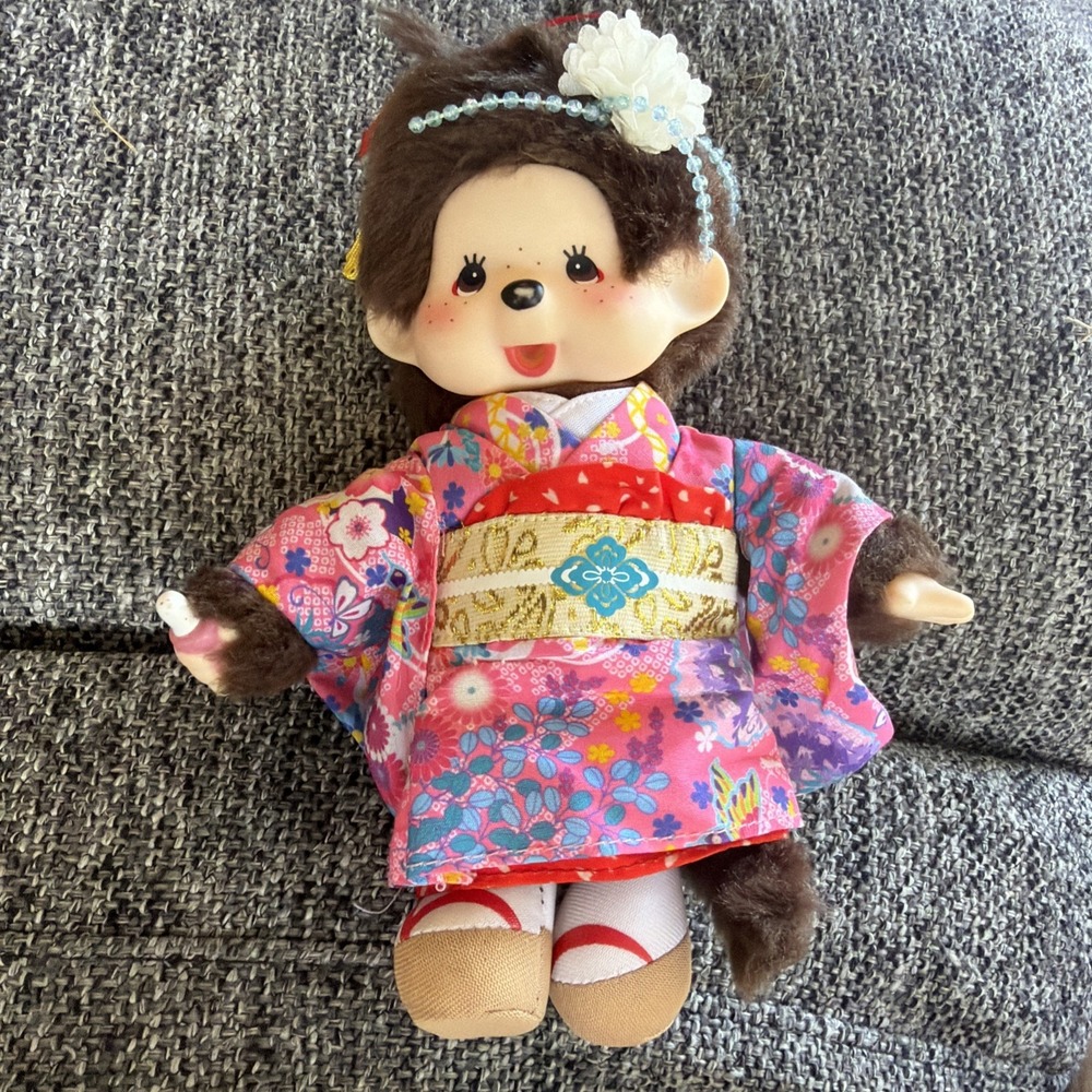 Monchhichi S size Maiko Kimono plush monkey doll Rare thumb sucker